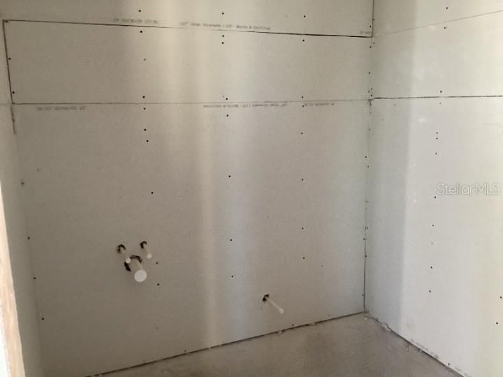 На продажу: $444,990 (4 спален, 2 ванн, 1901 Квадратных фут)