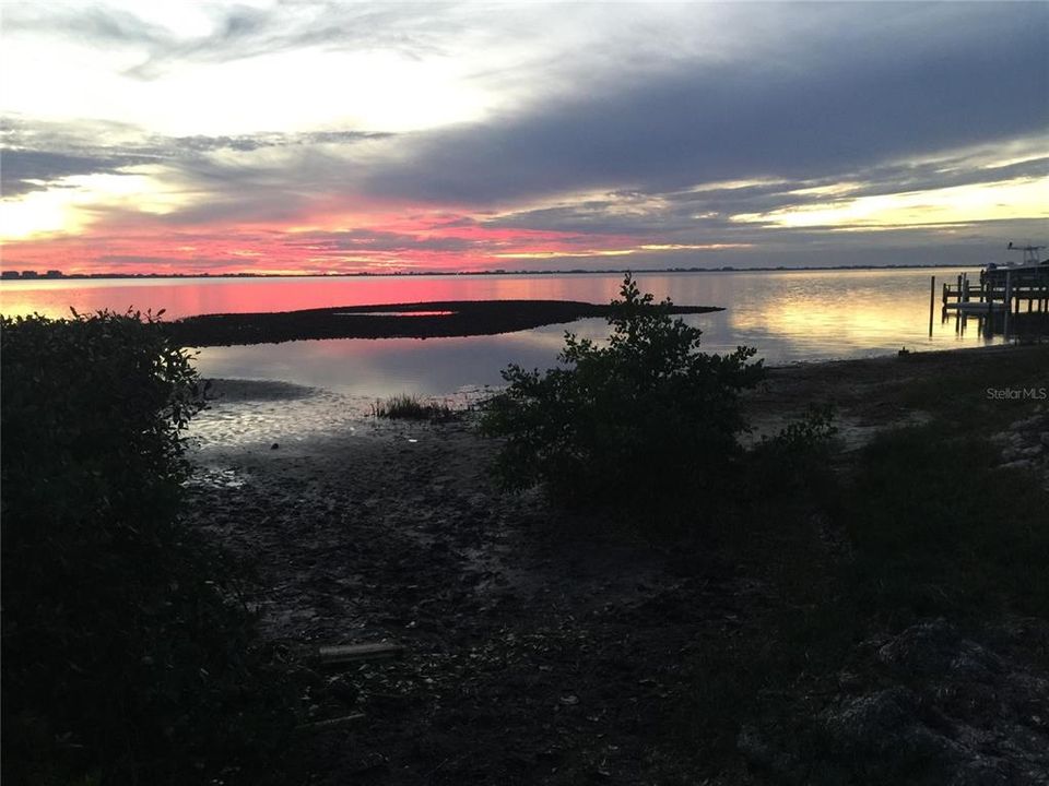 出租: $4,500 (2 贝兹, 2 浴室, 1794 平方英尺)