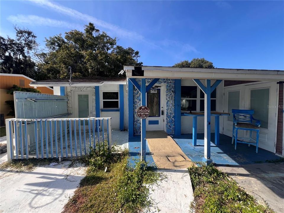 На продажу: $199,000 (3 спален, 1 ванн, 1128 Квадратных фут)