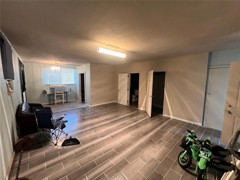 На продажу: $199,000 (3 спален, 1 ванн, 1128 Квадратных фут)