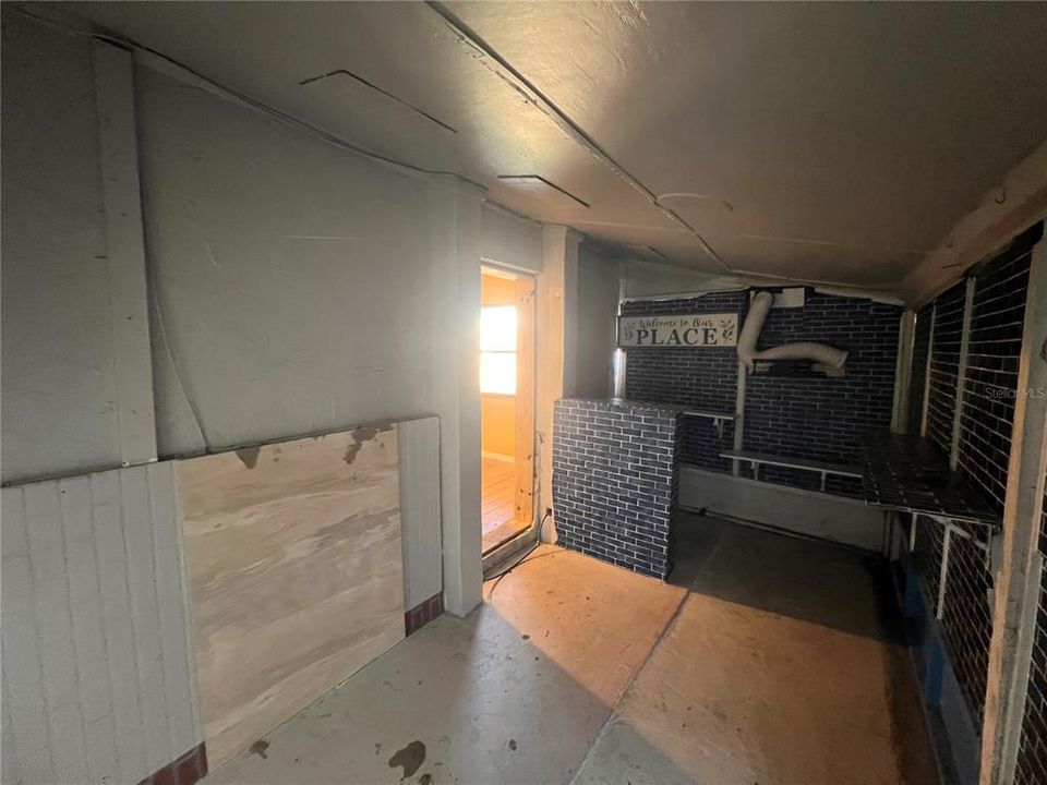 На продажу: $199,000 (3 спален, 1 ванн, 1128 Квадратных фут)