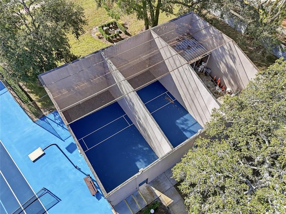 出租: $1,500 (2 贝兹, 2 浴室, 912 平方英尺)