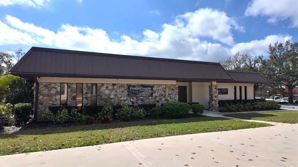 Recently Sold: $2,200,000 (0 beds, 0 baths, 3259 Square Feet)