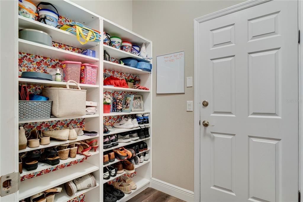 На продажу: $625,000 (5 спален, 3 ванн, 2630 Квадратных фут)