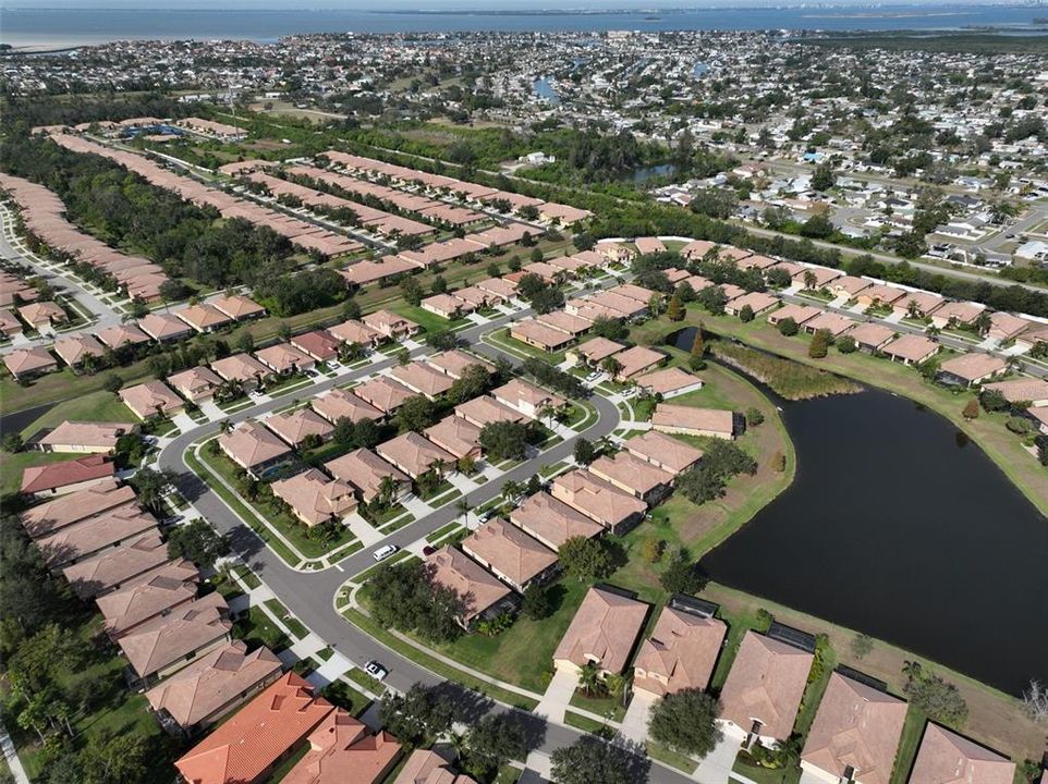 For Sale: $399,000 (2 beds, 2 baths, 1933 Square Feet)