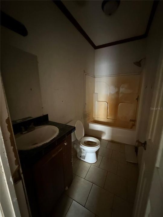 На продажу: $215,000 (3 спален, 2 ванн, 1456 Квадратных фут)