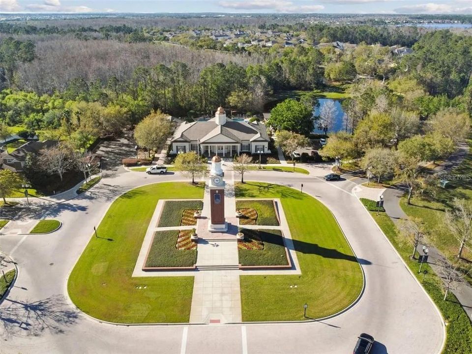 For Sale: $349,990 (2 beds, 2 baths, 1076 Square Feet)