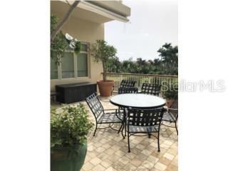 For Rent: $17,000 (3 beds, 3 baths, 2100 Square Feet)