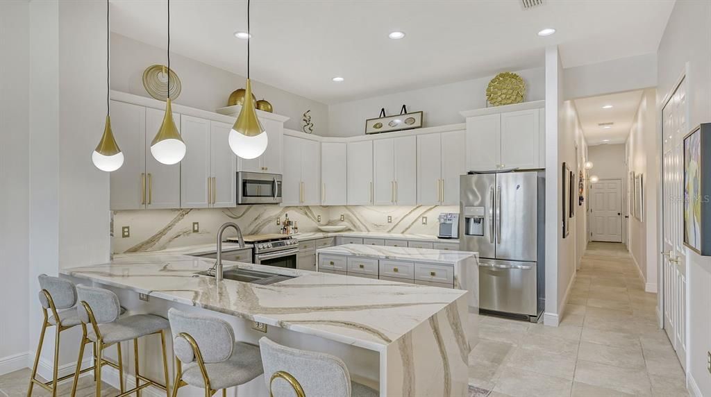 En Venta: $1,295,000 (4 camas, 3 baños, 3086 Pies cuadrados)