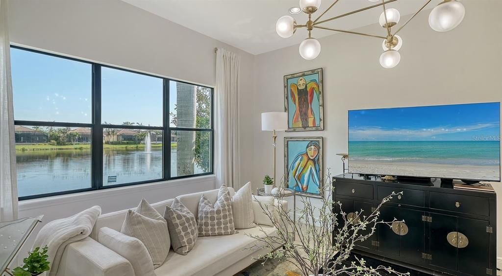 En Venta: $1,295,000 (4 camas, 3 baños, 3086 Pies cuadrados)