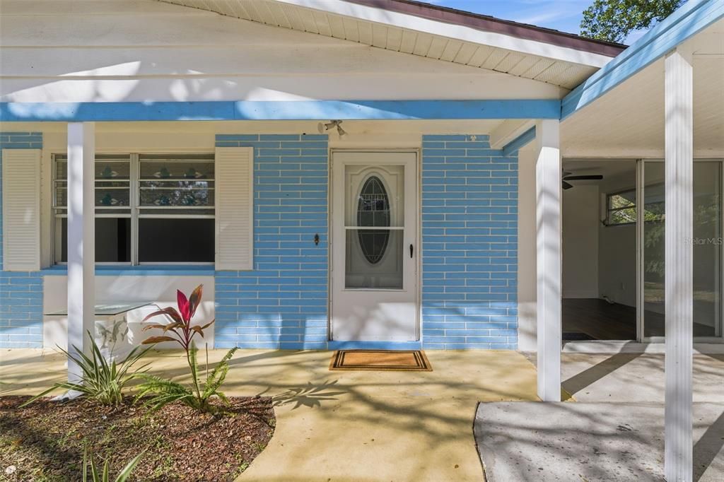 For Sale: $239,900 (4 beds, 2 baths, 1344 Square Feet)