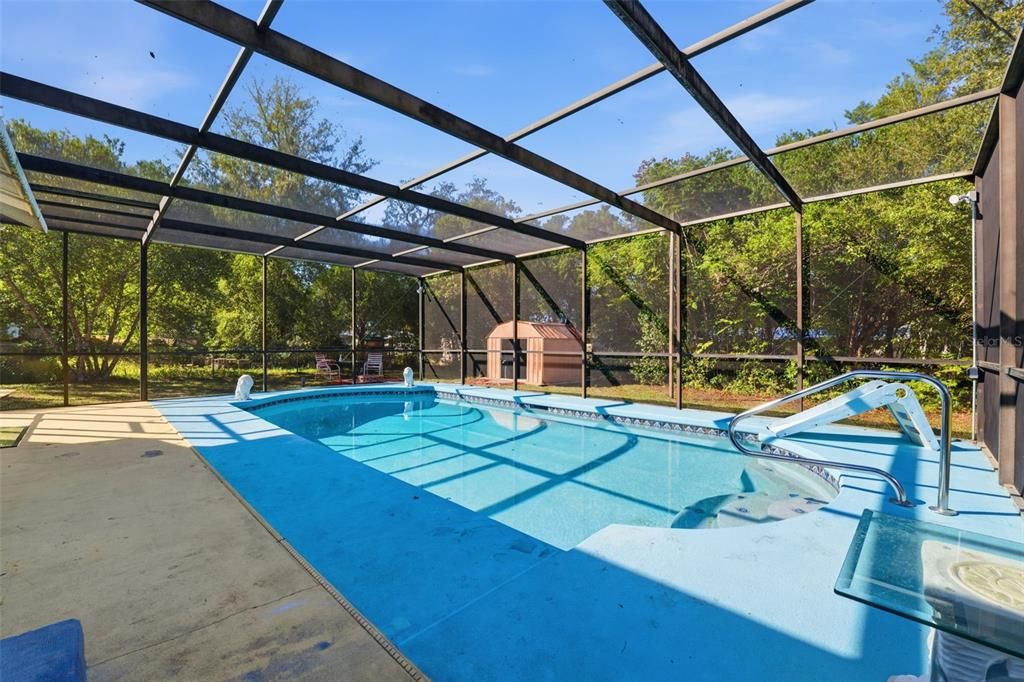 For Sale: $239,900 (4 beds, 2 baths, 1344 Square Feet)