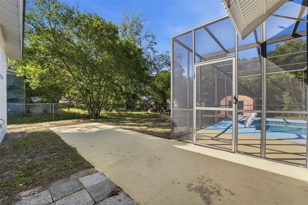 For Sale: $239,900 (4 beds, 2 baths, 1344 Square Feet)