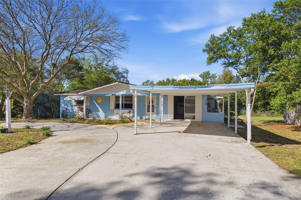 For Sale: $239,900 (4 beds, 2 baths, 1344 Square Feet)