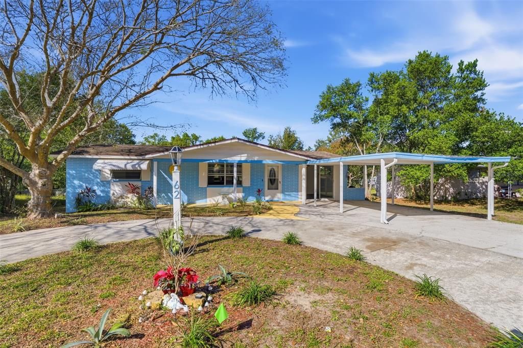 For Sale: $239,900 (4 beds, 2 baths, 1344 Square Feet)