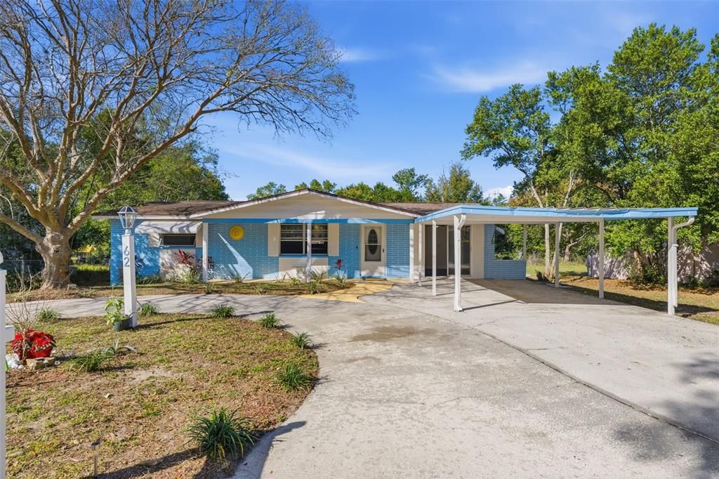 For Sale: $239,900 (4 beds, 2 baths, 1344 Square Feet)