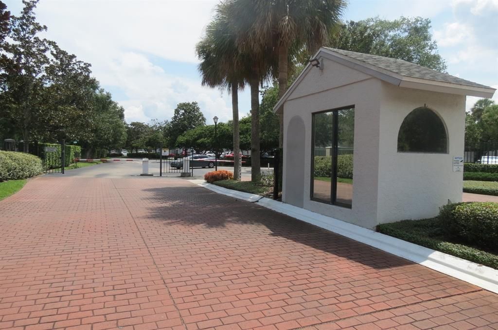 For Rent: $1,500 (2 beds, 2 baths, 1025 Square Feet)