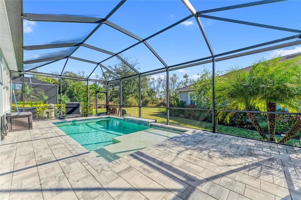 For Sale: $825,000 (3 beds, 2 baths, 2298 Square Feet)