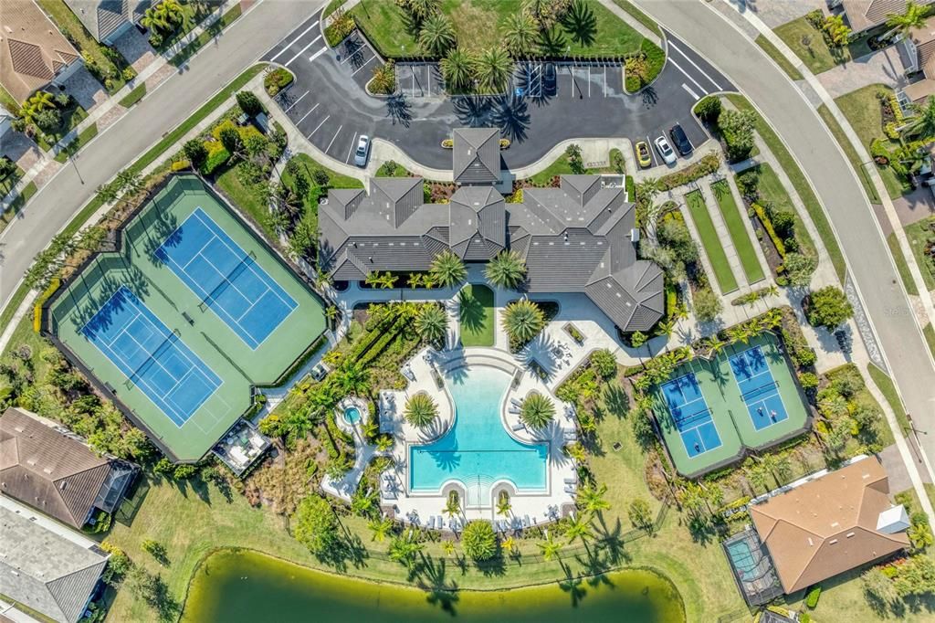 For Sale: $825,000 (3 beds, 2 baths, 2298 Square Feet)