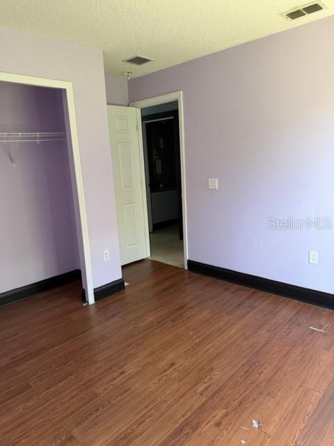 For Rent: $1,700 (3 beds, 2 baths, 1862 Square Feet)