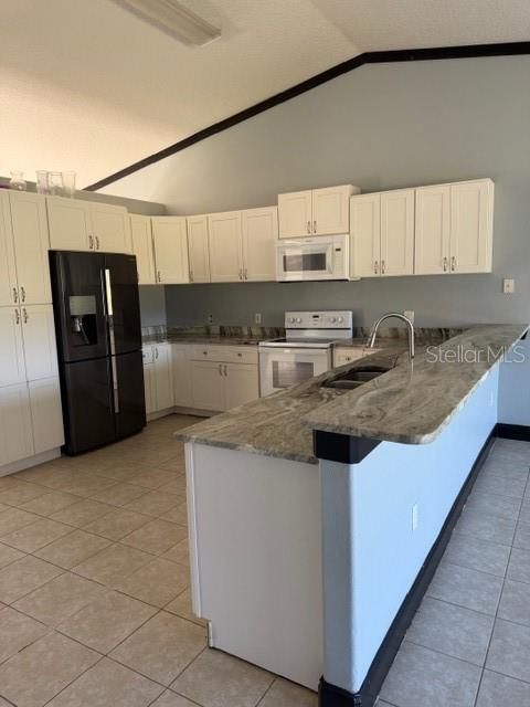 For Rent: $1,700 (3 beds, 2 baths, 1862 Square Feet)