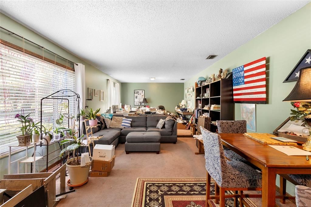 For Sale: $395,000 (3 beds, 2 baths, 2032 Square Feet)