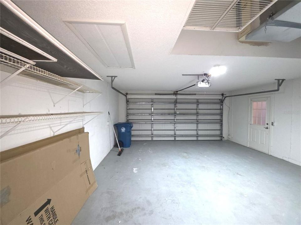 待售: $369,000 (2 贝兹, 2 浴室, 1827 平方英尺)