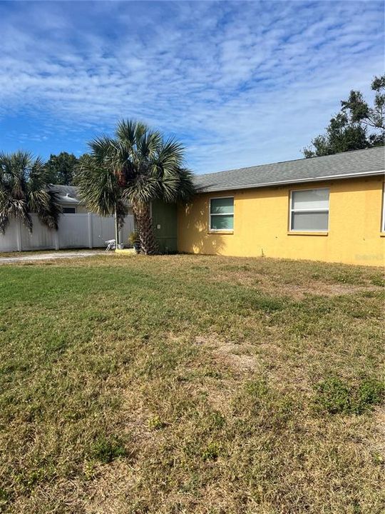 For Rent: $1,800 (3 beds, 2 baths, 1350 Square Feet)