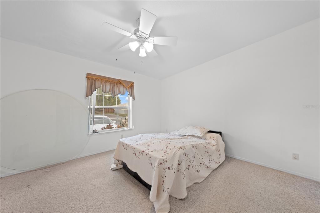 En Venta: $242,000 (3 camas, 2 baños, 1540 Pies cuadrados)