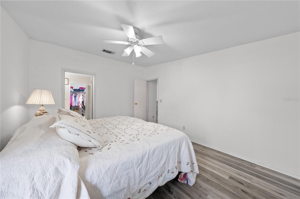 En Venta: $242,000 (3 camas, 2 baños, 1540 Pies cuadrados)