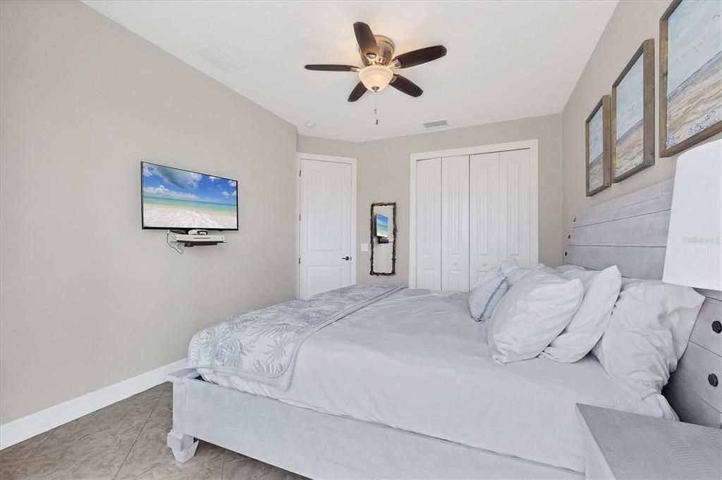 待售: $639,000 (3 贝兹, 2 浴室, 1980 平方英尺)