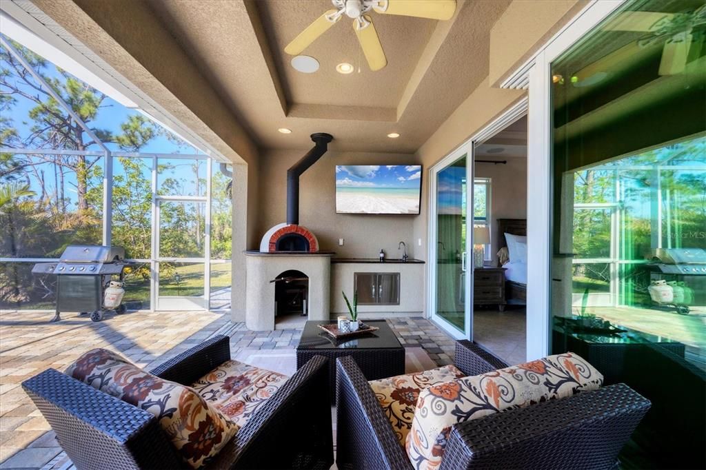 待售: $639,000 (3 贝兹, 2 浴室, 1980 平方英尺)