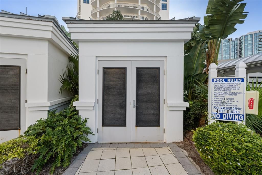 En Venta: $769,900 (2 camas, 2 baños, 1272 Pies cuadrados)