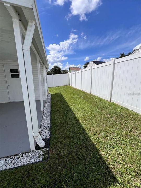 For Rent: $2,500 (3 beds, 2 baths, 1159 Square Feet)