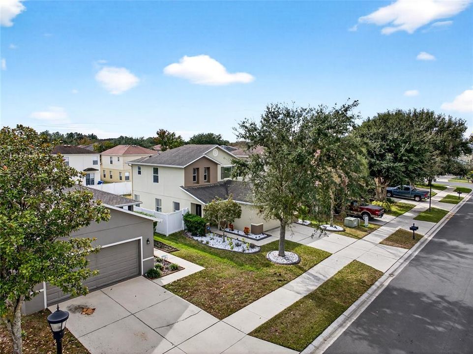 For Sale: $319,000 (3 beds, 2 baths, 1545 Square Feet)