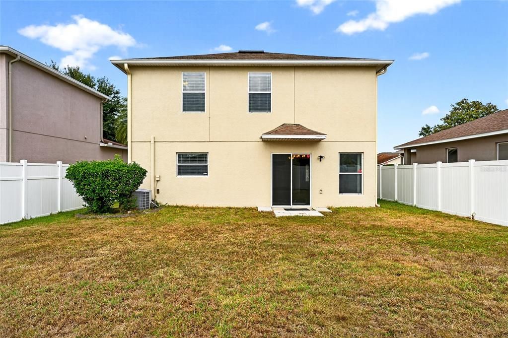 For Sale: $319,000 (3 beds, 2 baths, 1545 Square Feet)