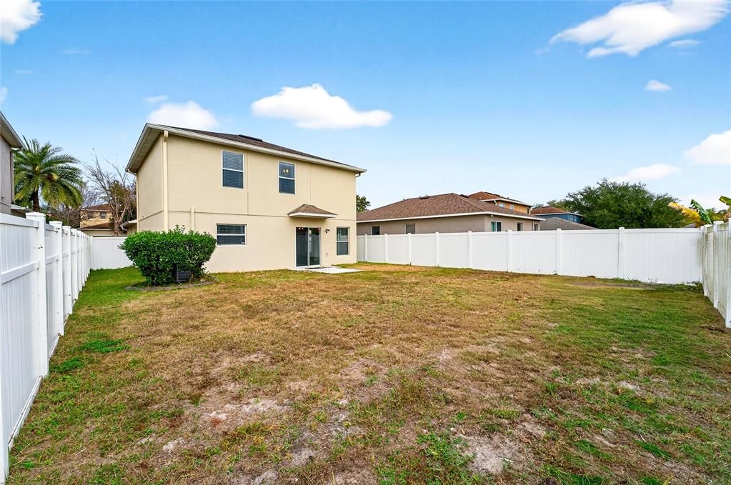 For Sale: $319,000 (3 beds, 2 baths, 1545 Square Feet)