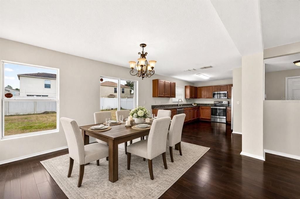 For Sale: $319,000 (3 beds, 2 baths, 1545 Square Feet)