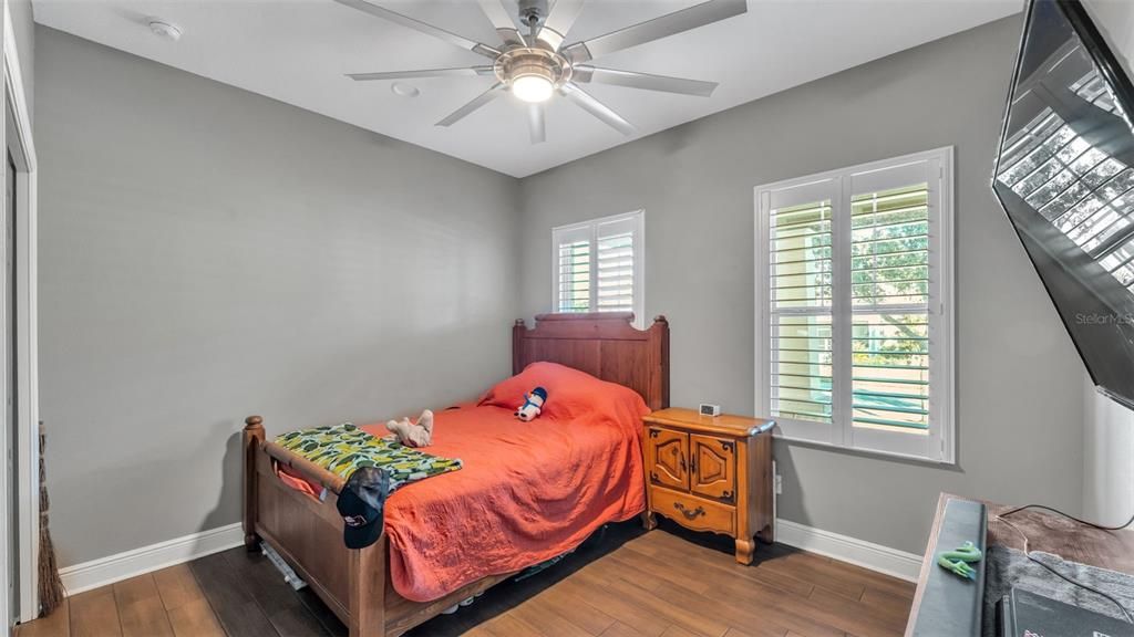 For Sale: $469,000 (4 beds, 2 baths, 2198 Square Feet)