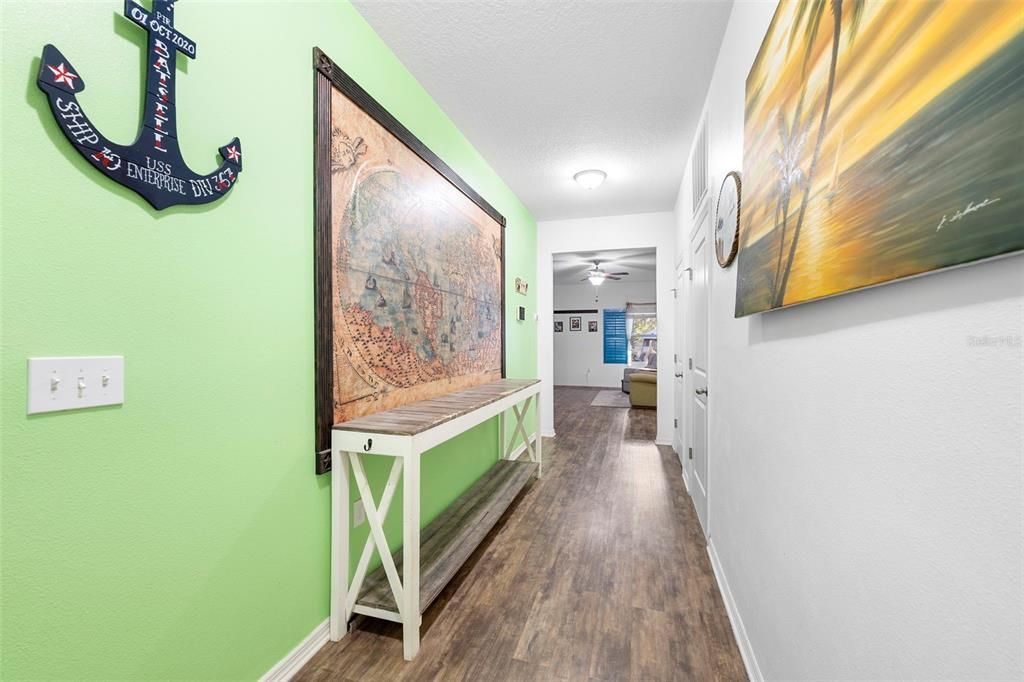 For Sale: $285,000 (4 beds, 2 baths, 1999 Square Feet)