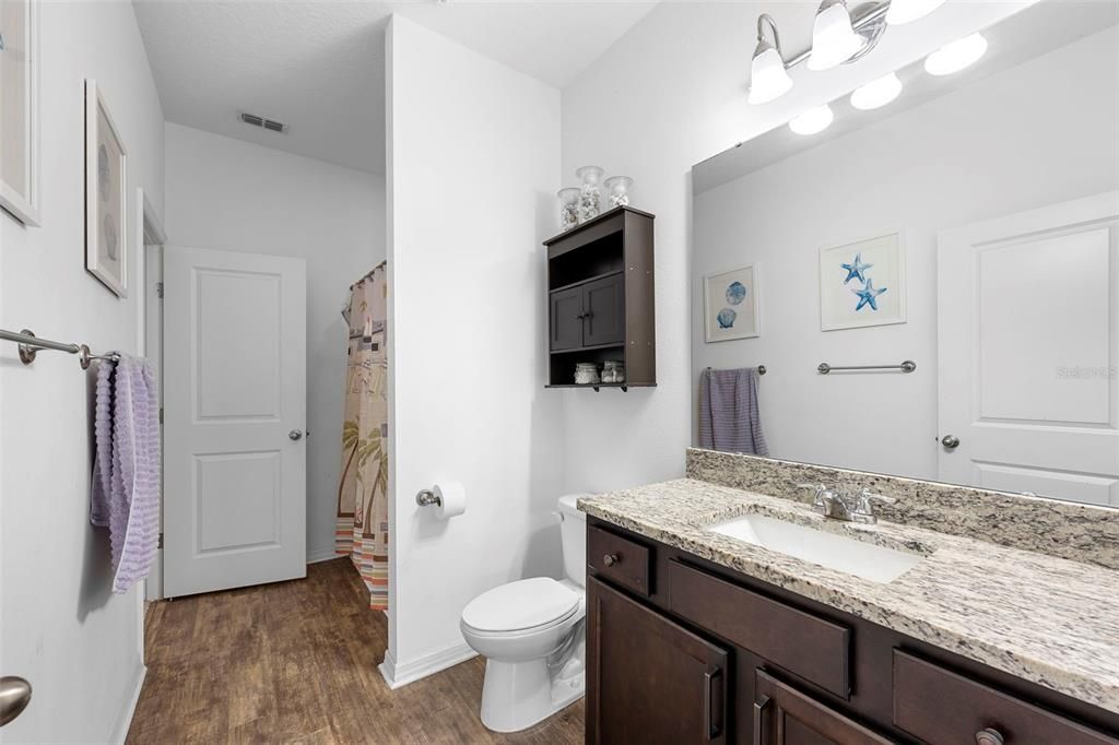 For Sale: $285,000 (4 beds, 2 baths, 1999 Square Feet)