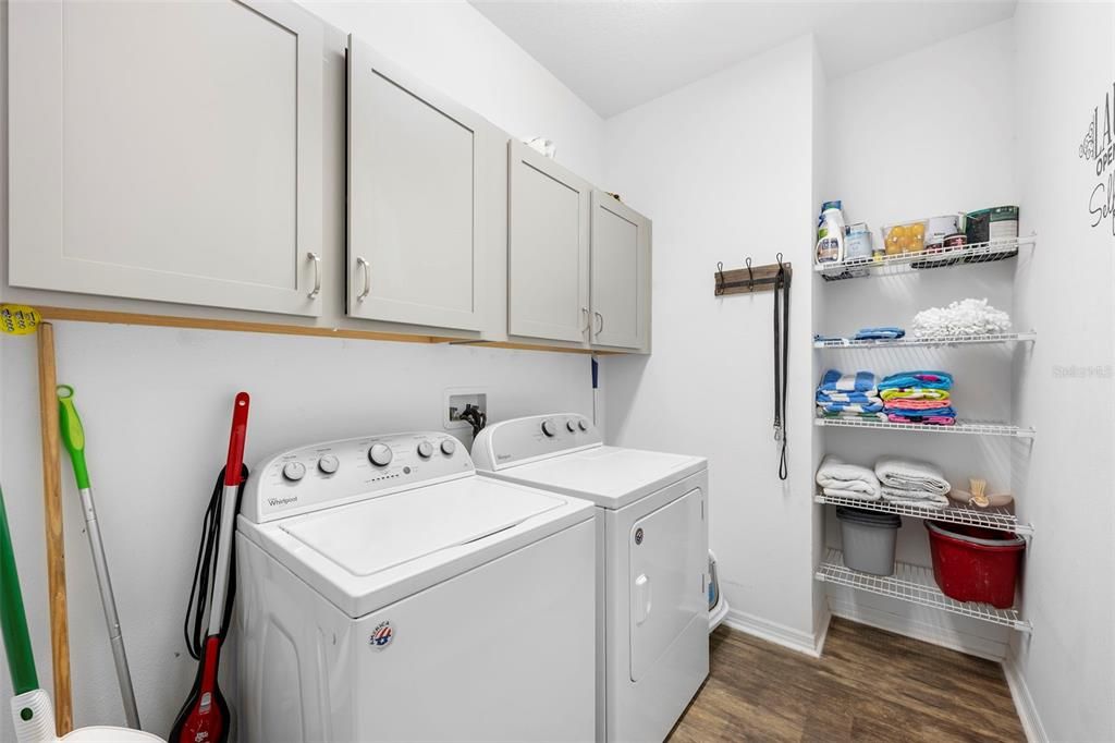 For Sale: $285,000 (4 beds, 2 baths, 1999 Square Feet)