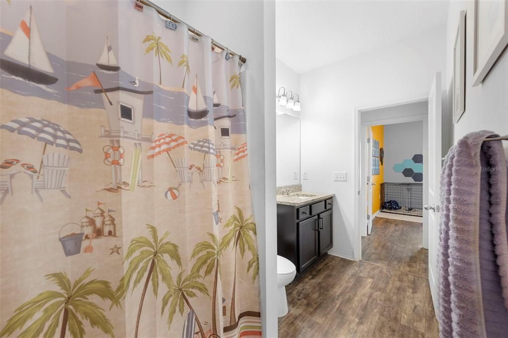 For Sale: $285,000 (4 beds, 2 baths, 1999 Square Feet)