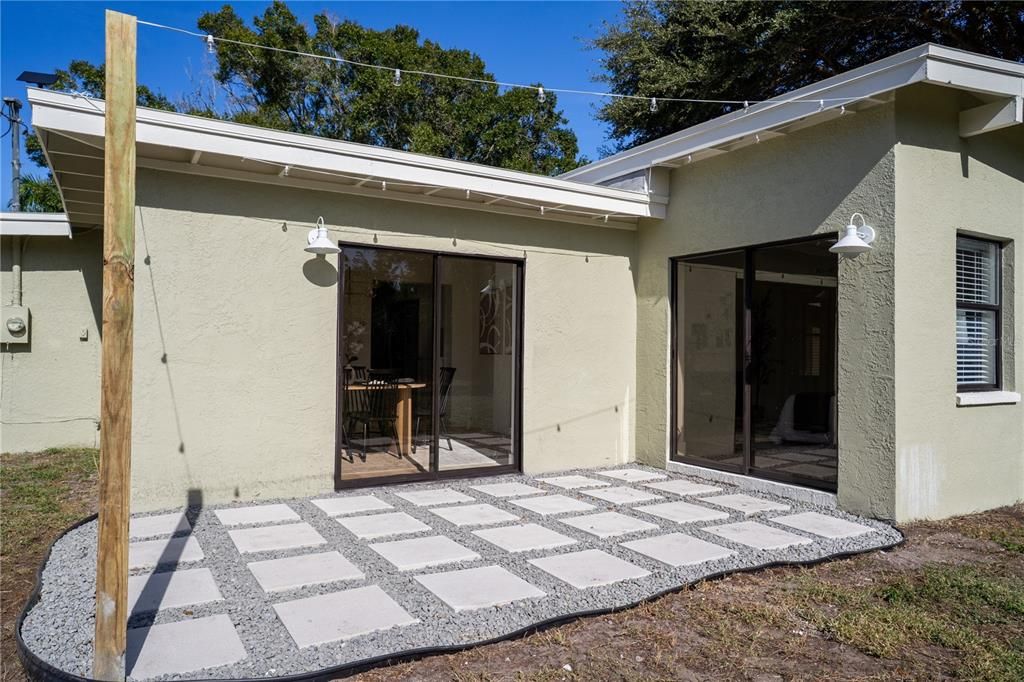 En Venta: $379,000 (3 camas, 2 baños, 1227 Pies cuadrados)