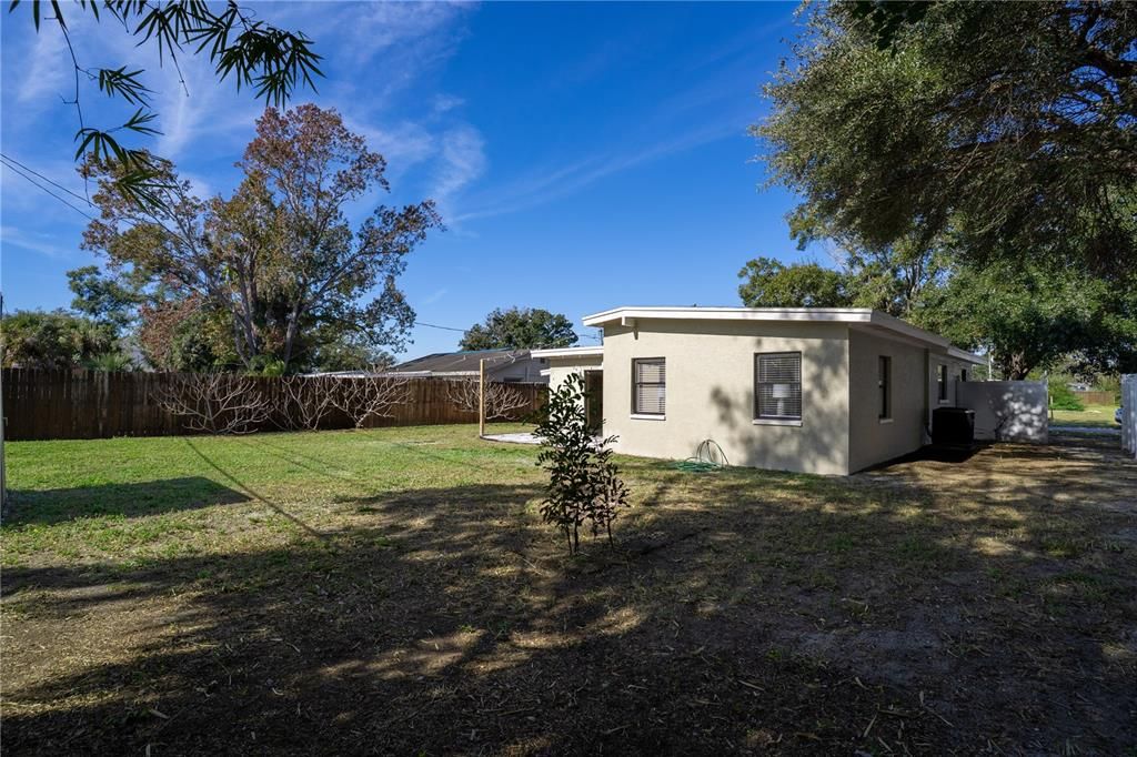 En Venta: $379,000 (3 camas, 2 baños, 1227 Pies cuadrados)