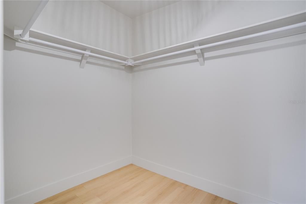 En Venta: $379,000 (3 camas, 2 baños, 1227 Pies cuadrados)