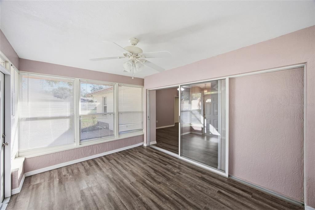 出租: $2,195 (3 贝兹, 2 浴室, 1365 平方英尺)