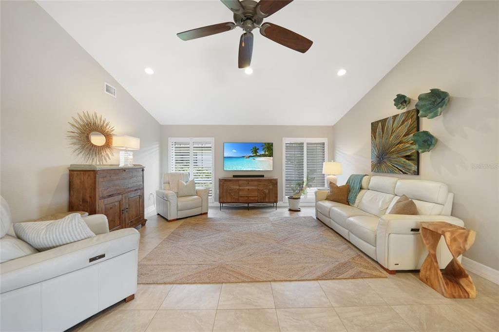 На продажу: $1,300,000 (3 спален, 3 ванн, 2680 Квадратных фут)