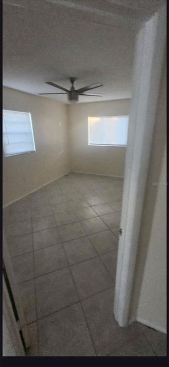 На продажу: $255,000 (3 спален, 1 ванн, 1032 Квадратных фут)