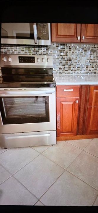 На продажу: $255,000 (3 спален, 1 ванн, 1032 Квадратных фут)